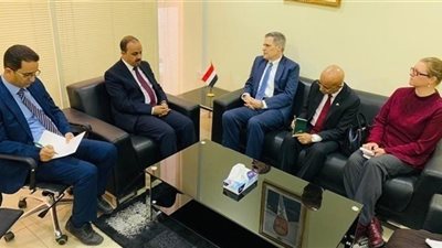 وزير الإعلام اليمني يطالب أمريكا بتصنيف ميليشيا الحوثي جماعةً إرهابية