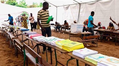 انطلاق الجولة الأولى للانتخابات الرئاسية في السنغال 