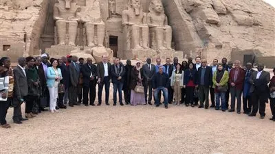6500 زائر و22 سفيرًا و5 وزراء يشهدون ظاهرة تعامد الشمس على معبد رمسيس الثاني
