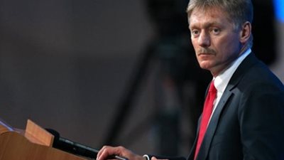 الكرملين: نتابع باهتمام تداعيات الانسحاب الأمريكي من سوريا