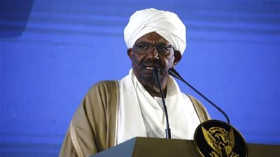 البشير: الخيارات الصفرية والعدمية لن تحل مشاكل البلاد