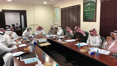 القطيف: إنشاء 8 جسور مشاة و50 حديقة عامة .. ودراسة لفك الاختناقات المرورية