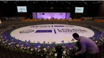 القمة العربية الأوروبية تبدأ أعمالها في شرم الشيخ