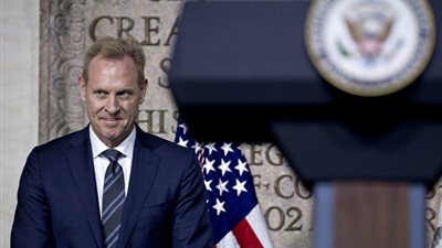 وزير الدفاع الأمريكي يزور الحدود الجنوبية مع المكسيك