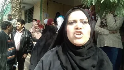 وقفة احتجاجية للعاملين بكهرباء شمال الدلتا للمطالبة بمستحقاتهم المالية