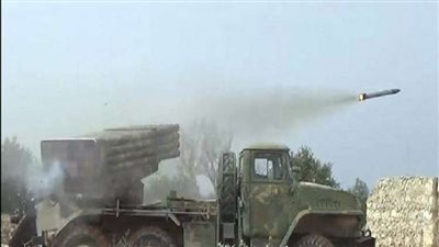 الجيش السوري يقصف تجمعات الإرهابيين بريف حماة الشمالي