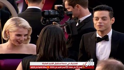 عاجل.. النجم المصري العالمي رامي مالك يصل لحفل 