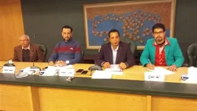 عمرو الكاشف يطالب ضياء رشوان بزيادة بدل التدريب للصحفيين 300%