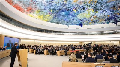 اليمن: إنهاء الانتهاكات الإنسانية يرتبط بإنهاء الانقلاب