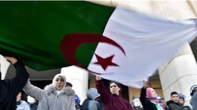 رئيس الوزراء الجزائري: صناديق الاقتراع ستحسم مسألة الولاية الخامس لبوتفليقة