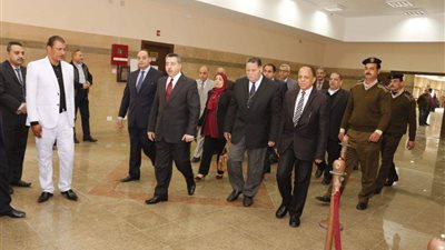 مساعد وزير العدل للشهر العقاري يفتتح مكتب بنها بعد تطويره (صور)