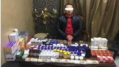 داخل مخزن بالقاهرة.. ضبط 100 ألف قطعة مستلزمات طبية مجهولة المصدر