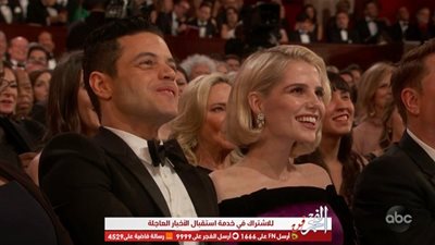تعرف على رسالة رامي مالك لحبيبته لوسي بوينتون في حفل 