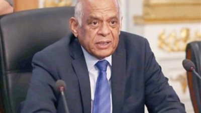 رئيس البرلمان يغادر إلى الأقصر للمشاركة في 