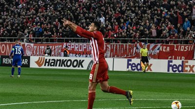  كوكا يسجل هاتريك في الدوري اليوناني (فيديو)