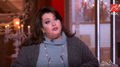 خبيرة علم التارو: 