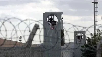 تعطيش السجناء.. تسريب يكشف 