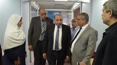 رئيس جامعة بني سويف: لا توجد خسائر بشرية بحريق المستشفى الجامعي