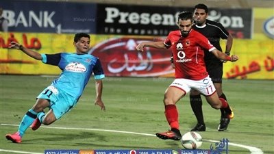 نجم الأهلي قائدا لمنتخب مصر ببركة 