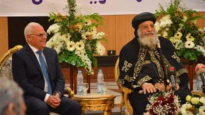 تواضروس يطلق علي بورسعيد اسم ميناء السعادة (صور)