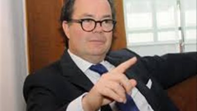 السفير الفرنسي: خالص التعازي لمصر في ضحايا حادث محطة رمسيس