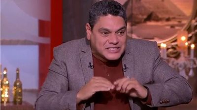 معتز عبدالفتاح: المتسبب في حادث قطار محطة رمسيس أخطأ في حق مصر