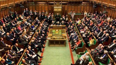 البرلمان البريطاني يؤيد خطة تيريزا ماي المعدلة لبريكست