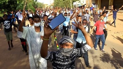 السودان يتهم دولا غربية بالتدخل في شؤونه