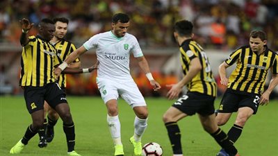 التشكيل المتوقع لديربي جدة بين الأهلي والاتحاد في الدوري السعودي
