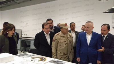 رئيس ألبانيا يزور المتحف المصري الكبير 