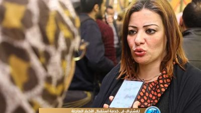 إيمان عوف تشارك بالتسجيل بكشوف عمومية 'الصحفيين' (صور)