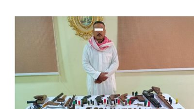 ضبط عاطل حول مسكنه لورشة لتصنيع الأسلحة النارية بالبحيرة 