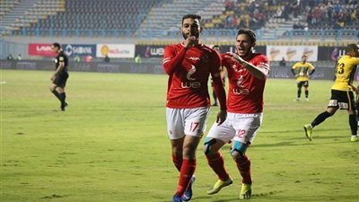 عاجل.. نجم الأهلي يتعرض للإصابة ويغيب عن موقعة بتروجيت