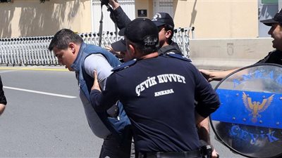 السطات التركية تحتجز 43 مهاجراً