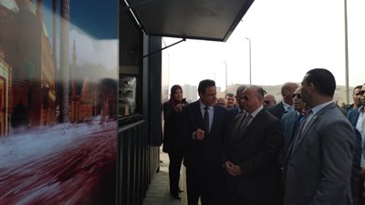 محافظ القاهرة: حمامات عمومية مزودة بشاشة كبيرة لنقل مباريات أمم إفريقيا 