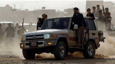 أعنف اشتباكات منذ أسابيع بين المقاومة والحوثيين في الحديدة