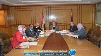 اجتماع لجنة اختيار عميد كلية الآثار جامعة الفيوم (صور)