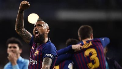 نجم برشلونة يخطف الأنظار بعد تألقه في الكلاسيكو