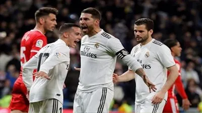 5 قنوات مفتوحة تنقل مباراة ريال مدريد وآياكس أمستردام في دوري أبطال أوروبا