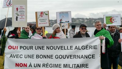 مظاهرات لجزائريين بجنيف ضد العهدة الخامسة لبوتفليقة