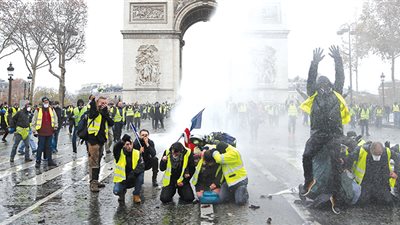 الأمم المتحدة لباريس: حققوا في العنف ضد السترات الصفراء