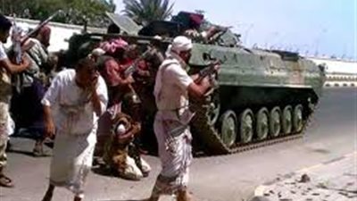 هجوم حوثي على تجمعات للجيش اليمني في معسكر الدرب بالسعودية