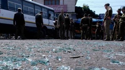 جرحى بانفجار قنبلة في محطة للحافلات بكشمير 