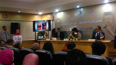 محافظ البحيرة: بناء العقول هو السبيل إلى بناء الأوطان