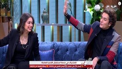 هبة مجدي تكشف احتفاظ زوجها بصورة زفاف مجهولة وسر خوفها من تمثال هندي بمنزلهما!