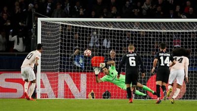 صدمة جديدة تضرب باريس جيرمان بعد الخروج من دوري الأبطال