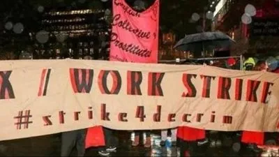 لندن.. مظاهرة احتجاجية للعاملات بأقدم مهنة في التاريخ