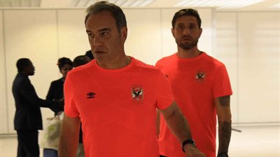 أزارو وفتحي وربيعة على مقاعد بدلاء الأهلي أمام فيتا كلوب