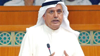 نائب كويتي يفجر مفاجأة: رصدنا 400 حالة زواج رجل برجل