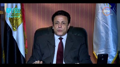 نائب محافظ القاهرة يتفقد العقار المائل بحي المعصرة